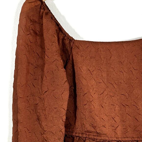 Gilli Top Size Small Peasant Smocked Back Square Neckline Crinkle Smocked Back - Picture 3 of 10